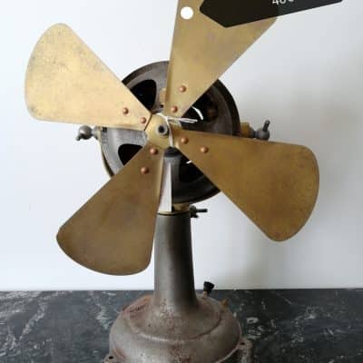 VENTILATEUR ANCIEN